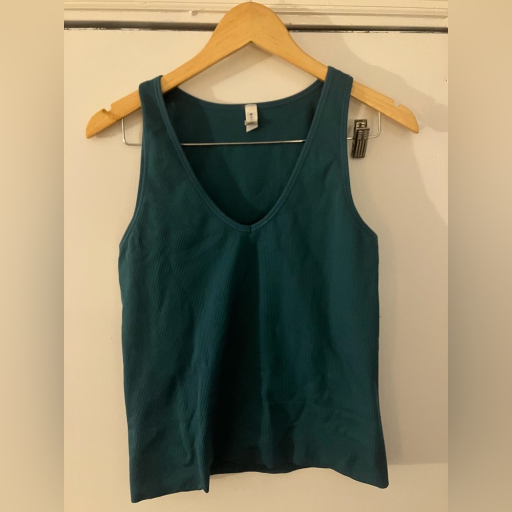 Teal Sleeveless Athleta Top
